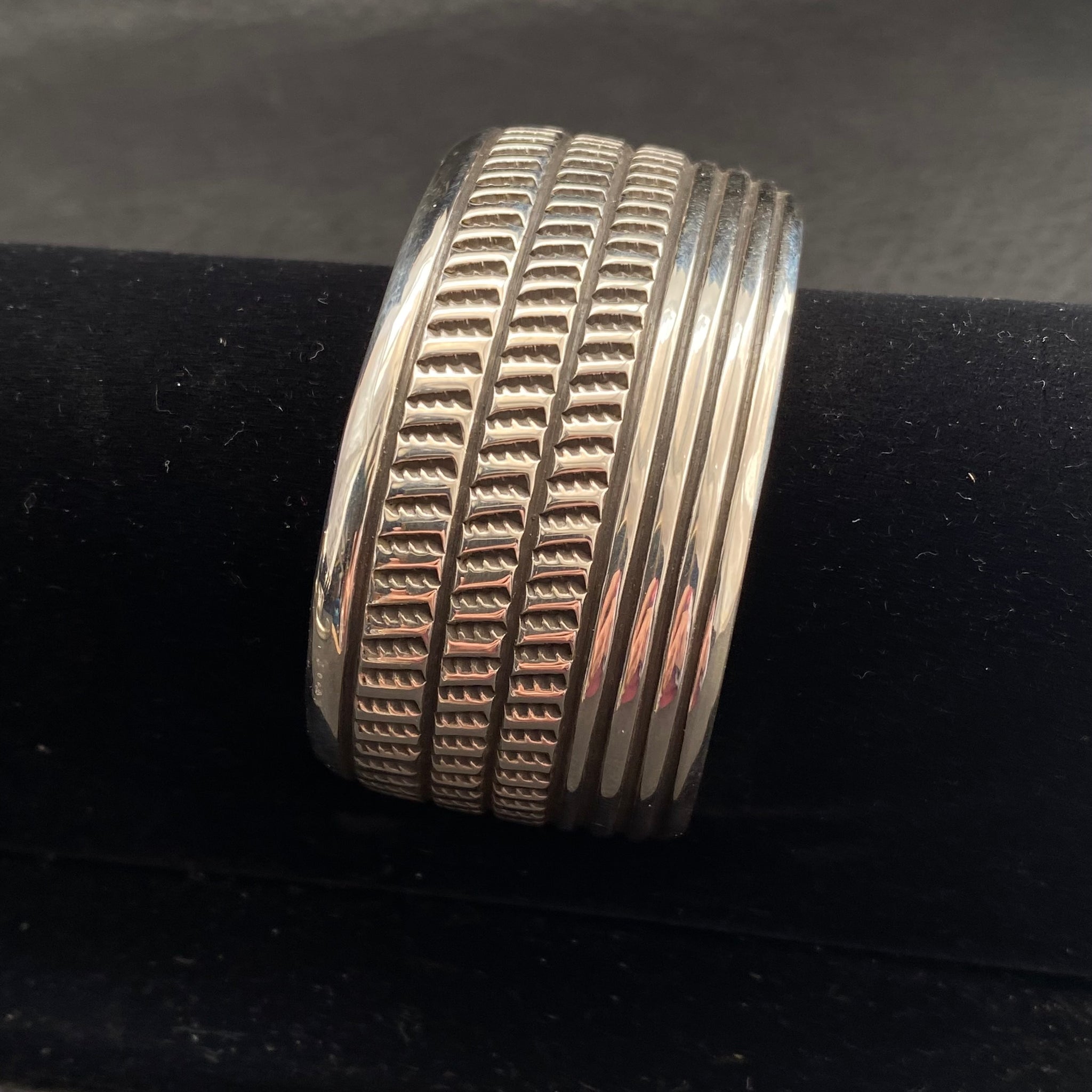 M/L 1 1/4” Radial Bracelet